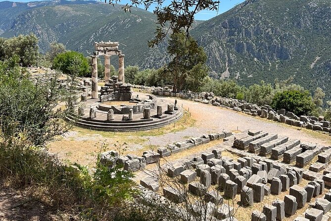 Premium Delphi Day Trip with an Expert Guide, Museum & Lunch - How the price compares with the work involved