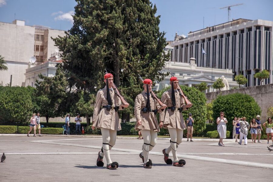 Private Guided Tour: Athens, Acropolis and Acropolis Museum - Parliament, Evzones, and the National Garden