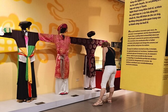 (Private) MUSEUM TOUR in HANOI - How the price works in real terms