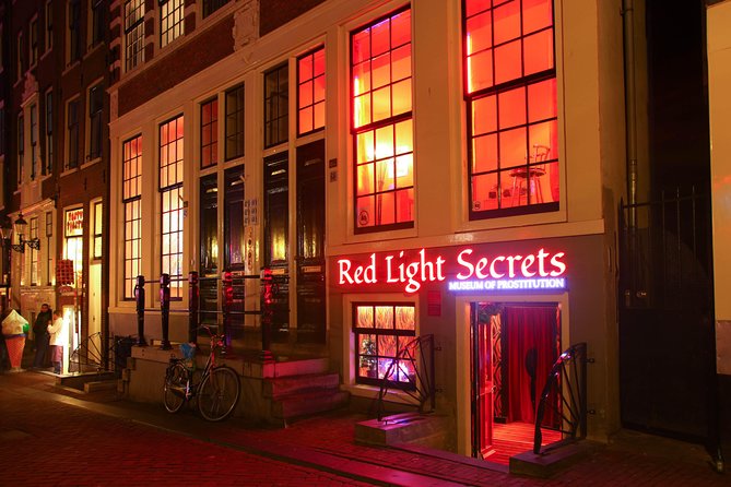 Red Light Secrets: Museum of Prostitution Amsterdam - What you see room by room