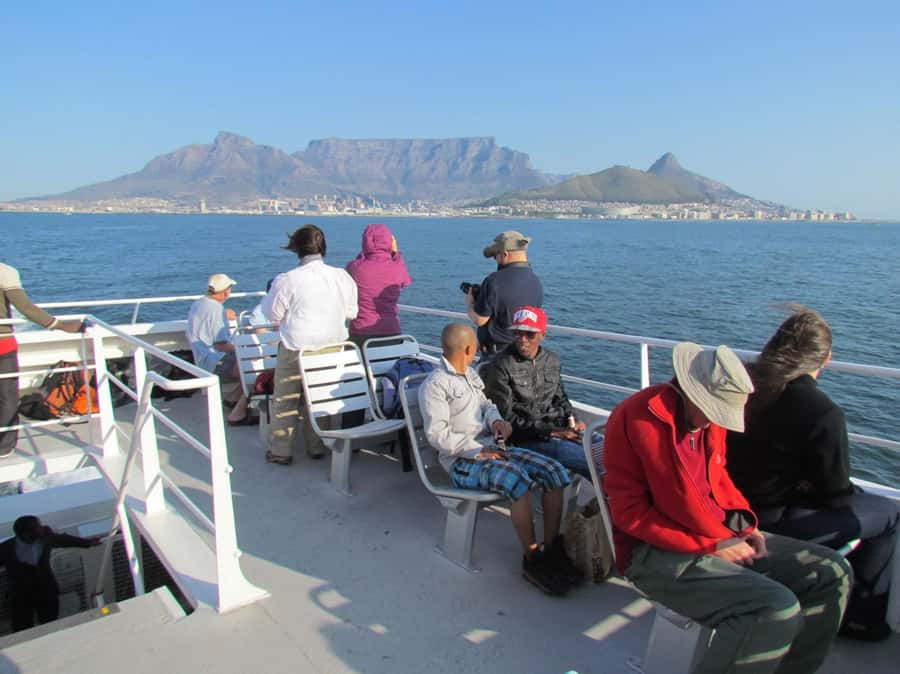ROBBEN ISLAND MUSEUM TOUR, WITH OPTIONAL LAST MINUTE TICKETS - Why the former political prisoner matters