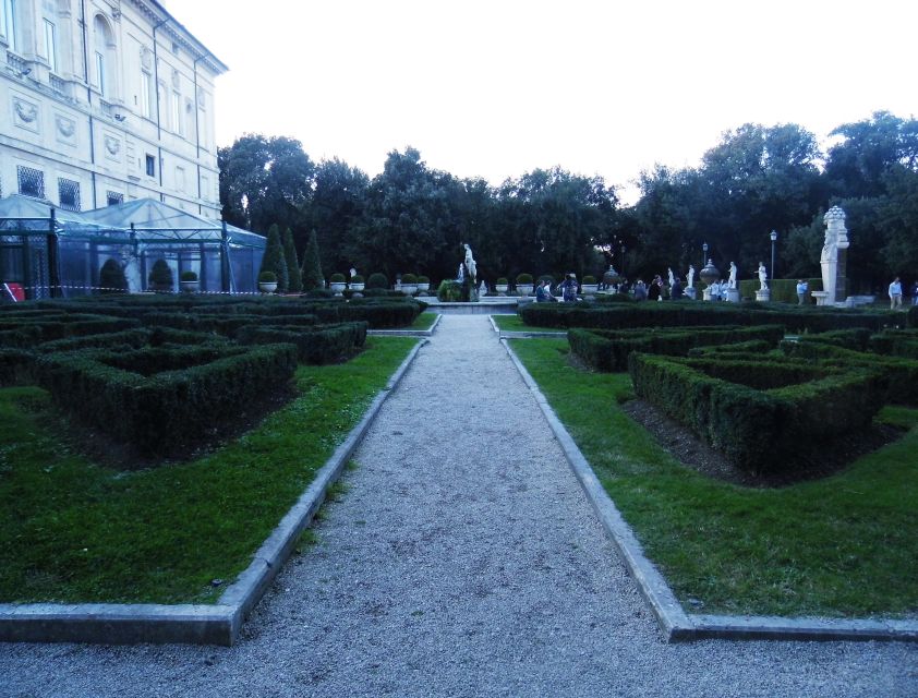 Rome: Borghese Gallery Guided Tour with Priority Tickets - Meeting your guide at Piazzale del Museo Borghese