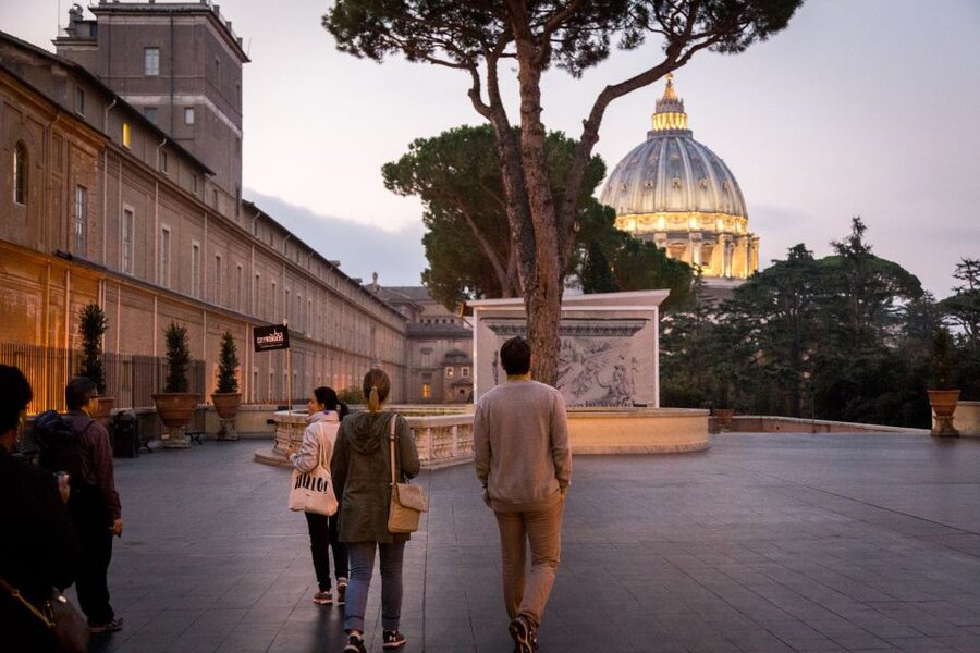Rome: Breakfast & Tour of Vatican Museums & Sistine Chapel - Booking advice before you commit