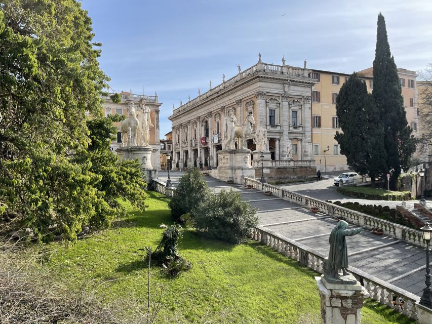 Rome: Capitoline Museums Private Guided Tour - The New Palace and its ancient Roman sculpture