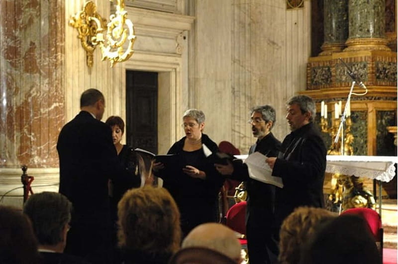 Rome: Capuchin Crypt & Museum Tour with Choral Concert - Meeting the Schola Romana Ensemble at 4:45 p.m.