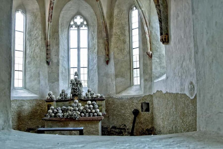 Rome: Capuchin Crypts and Museum Ticket and Tour - The museum gives the bones a meaning