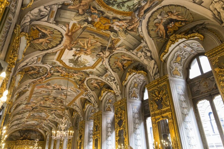Rome: Doria Pamphilj Gallery Entry Ticket - The gallery route: paintings packed into palace rooms
