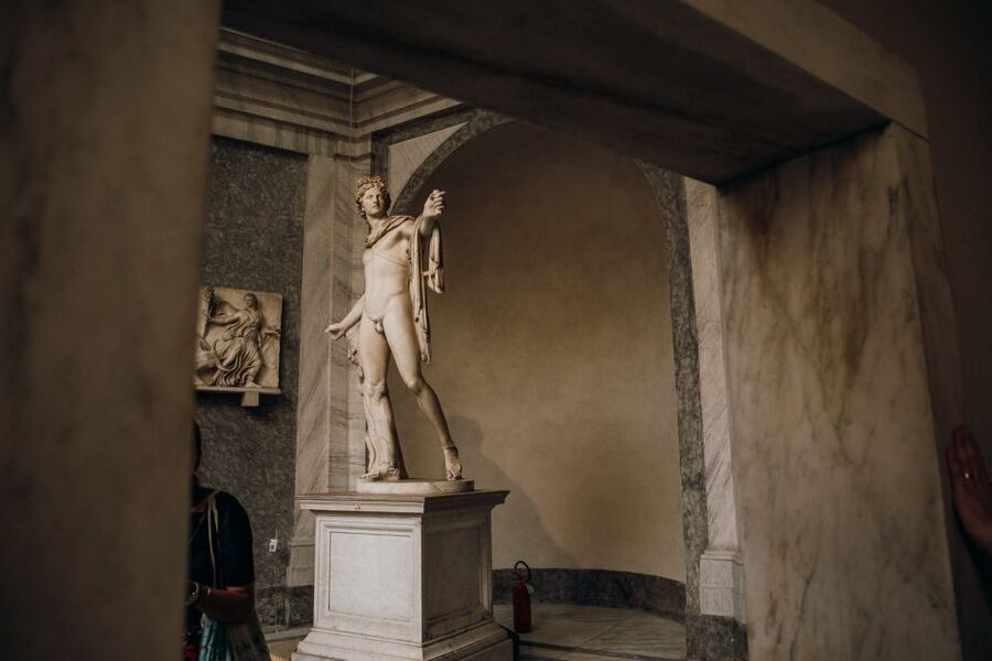 Rome: Early-Morning Vatican Museums and Sistine Chapel Tour - What the guides add