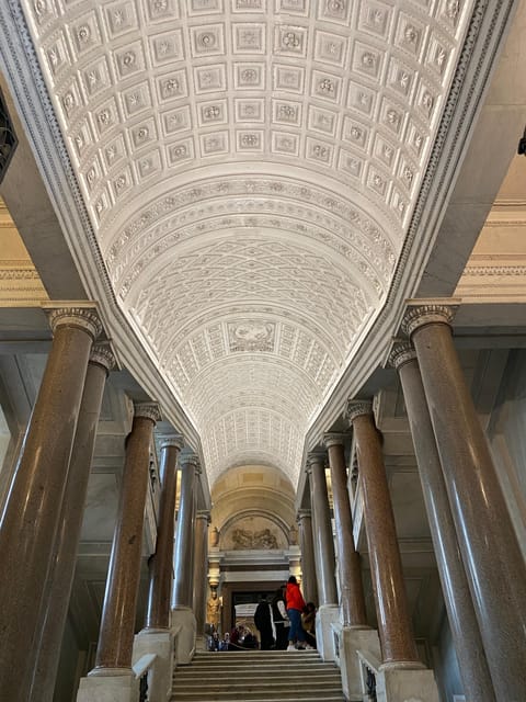 Rome: Escorted Entrance to the Vatican Museum - The Gallery of Maps and its unusual details