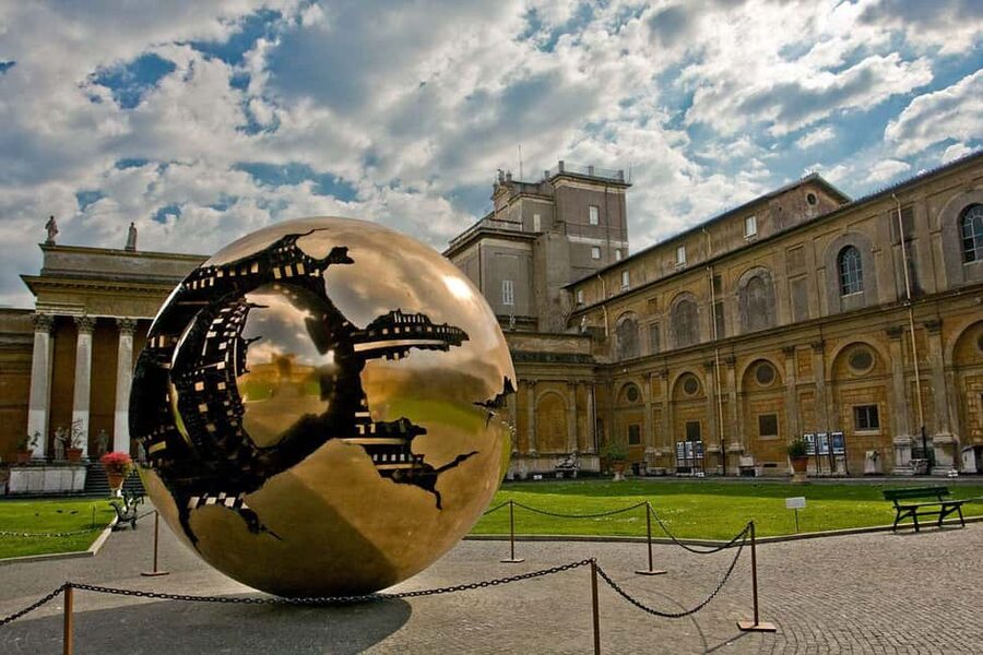 Rome: Skip-the-Line Vatican Museums & Sistine Chapel Ticket - What the guided route actually gives you