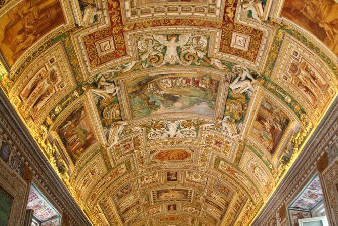 Rome: Vatican Museum, Sistine Chapel & St. Peter's Basilica - The Sistine Chapel, beautiful and tightly managed