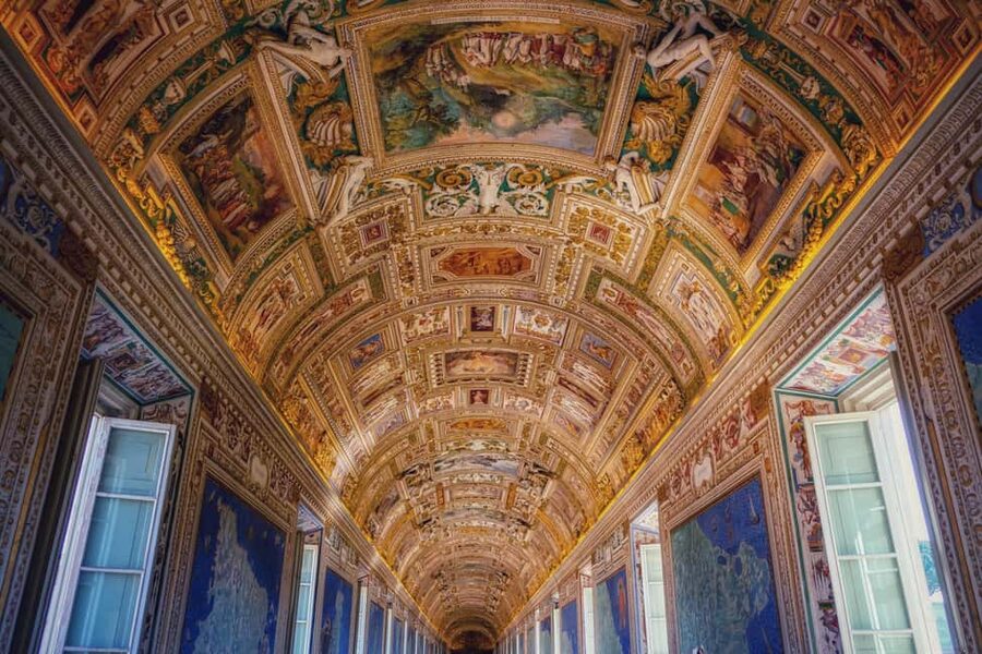 Rome: Vatican Museums and Sistine Chapel Early Morning Entry - Entering the Vatican Museums early