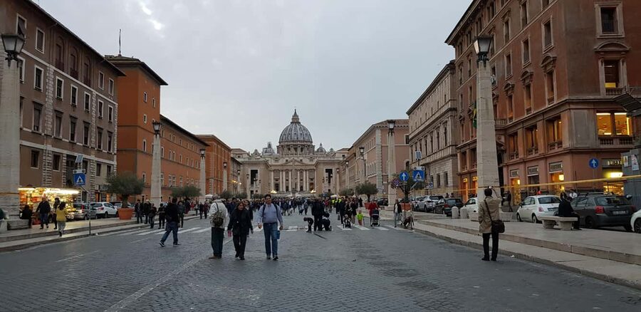 Rome: Vatican Museums and Sistine Chapel Skip-the-Line Entry - Getting to the Vatican Museums