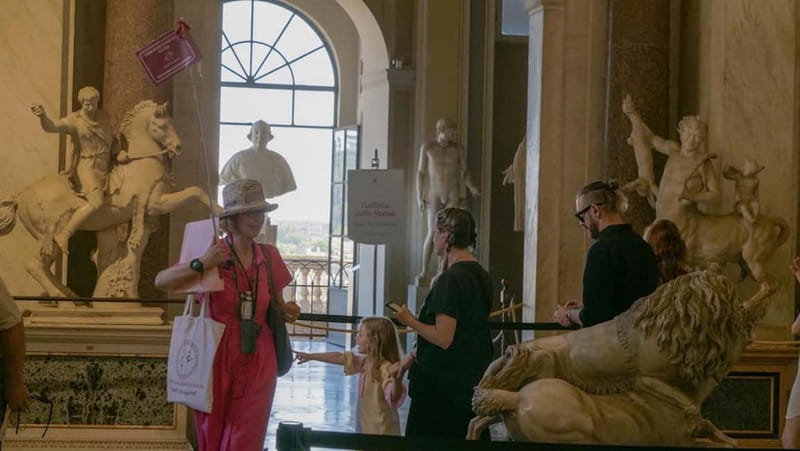 Rome: Vatican Museums and Sistine Chapel Small Group Tour - Crowds, clothing, and physical demands