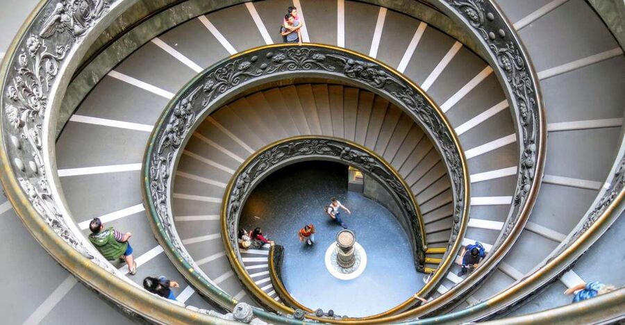 Rome: Vatican Museums and Sistine Chapel Tour - Raphael Rooms: Renaissance art with a clear focus