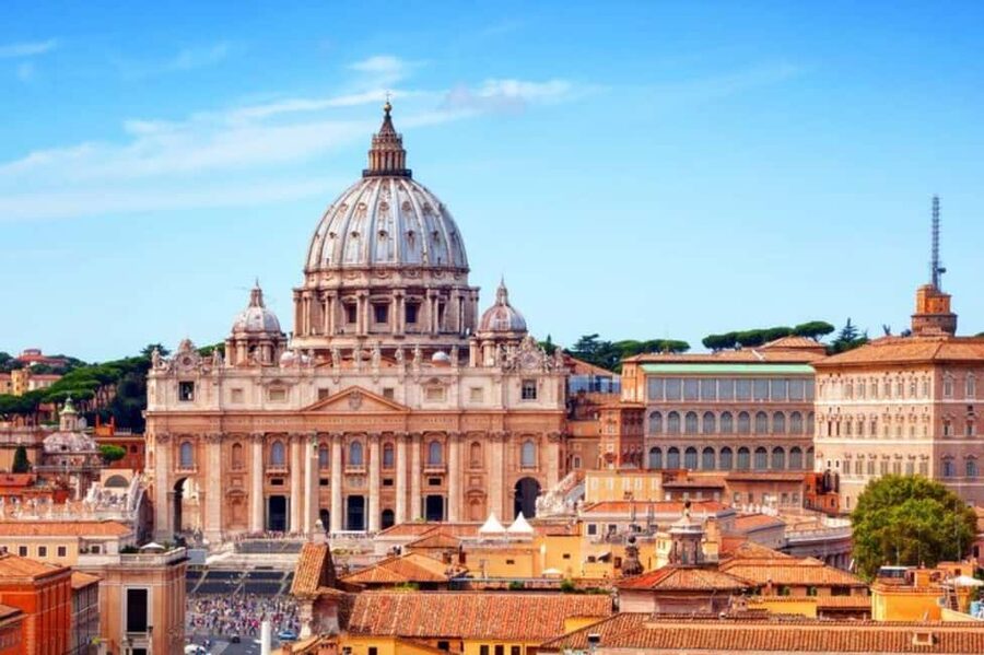 Rome: Vatican Museums, Sistine Chapel and St. Peter's Tour - Entering the Vatican Museums through the separate entrance