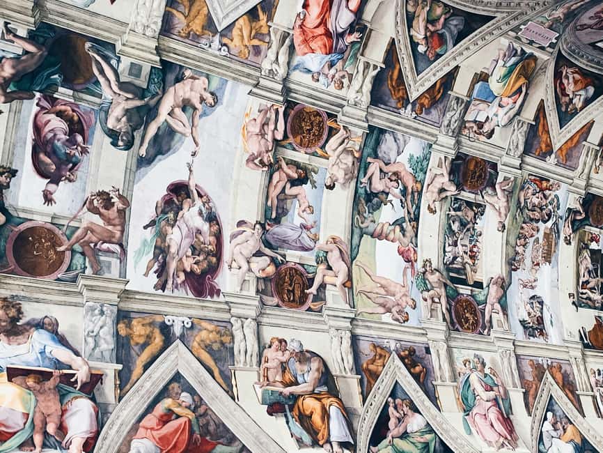 Rome: Vatican Museums & Sistine Chapel Entry with Audio App - Raphael Rooms and the great interior highlights