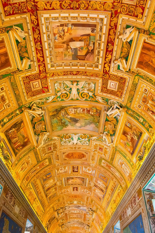Rome: Vatican Museums & Sistine Chapel Skip the Line Tickets - The Gallery of Maps and its long visual story