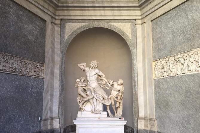 Rome: Vatican Museums, Sistine Chapel & St. Peter's Basilica Tour - Why the Vatican works best with a guide