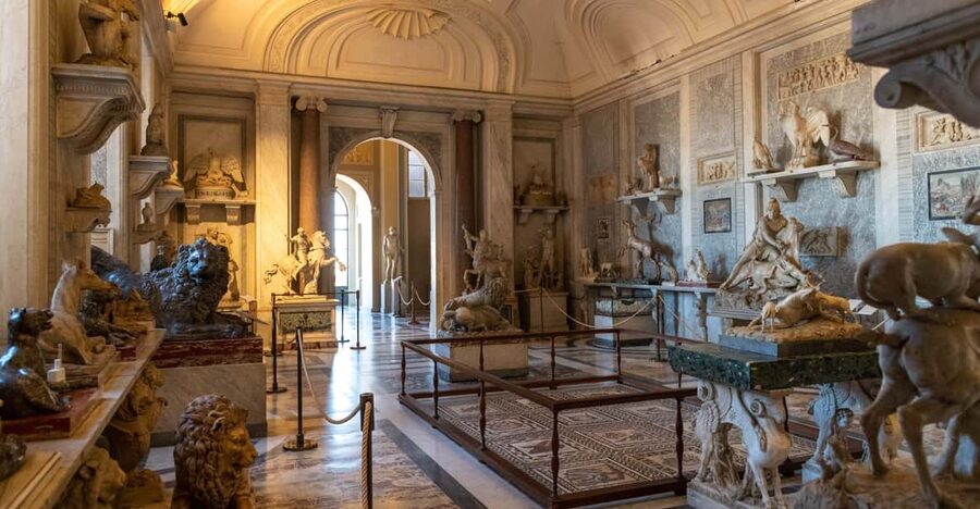 Rome: Vatican Museums & Sistine Chapel Ticket with Host - Key points to know before booking