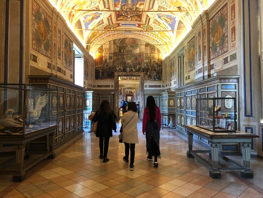 Rome: Vatican Museums & Sistine Chapel Ticket with Host - The Gallery of Maps and the Gallery of Tapestries