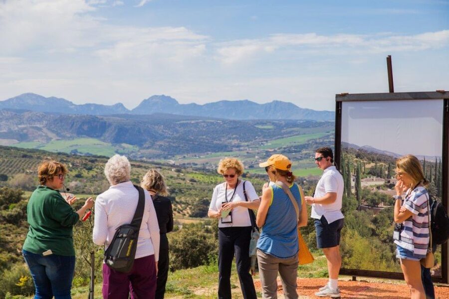 Ronda: LA Almazara LA Organic, Olive Oil Museum and Tasting - How the guides shape the experience