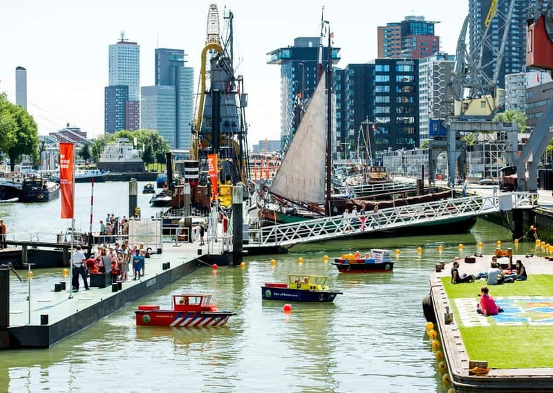 Rotterdam: Maritime Museum and historic museum harbor ticket - The museum harbor puts history outdoors
