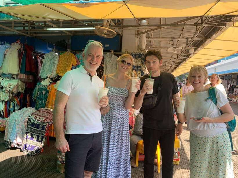 Royal Palace, National Museum & Wat Phnom with Private tour - Transport, comfort, and the pace of the morning
