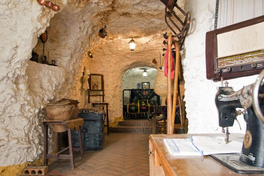 Sacromonte Caves Museum Admission Ticket - Eleven caves, each with a practical purpose