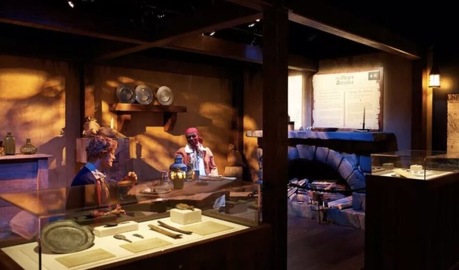 Salem: Pirate Museum with Authentic Treasures Entry Ticket - The recovered treasure: small objects with a big story