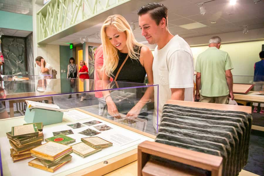 San Diego: San Diego Natural History Museum Ticket - Starting in Balboa Park with 75 million years of nature
