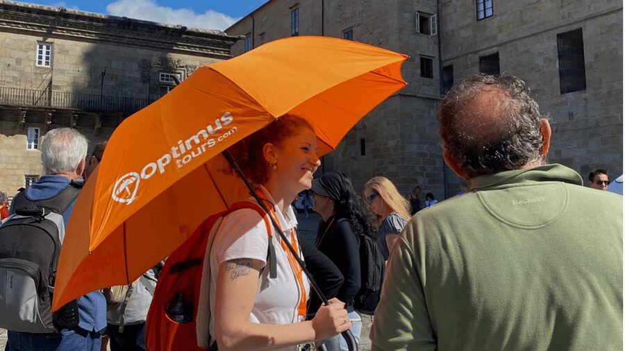 Santiago: Cathedral & Museum Tour + Pórtico of Glory Option - Seeing the cathedral with a story in mind