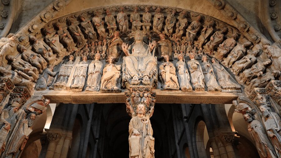 Santiago: Cathedral & Museum Tour + Pórtico of Glory Option - The Chapel of Relics and Royal Pantheon
