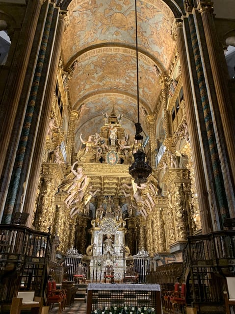 Santiago de Compostela Cathedral and Museum Guided Tour - Why the museum is the right place to begin