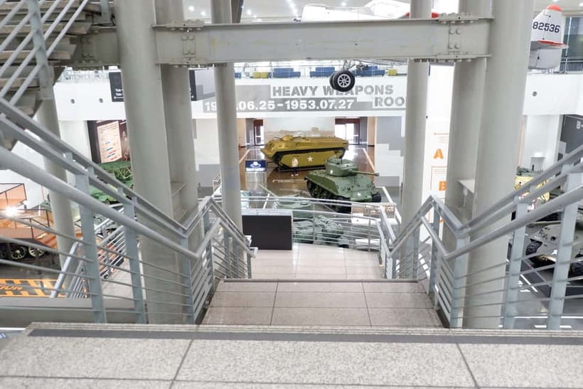 Seoul: The War Museum, Jogyesa, and Tapgol Park Tour - Who should book this Seoul tour?