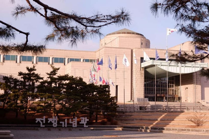 Seoul: The War Museum, Jogyesa, and Tapgol Park Tour - Is $42 a fair price?