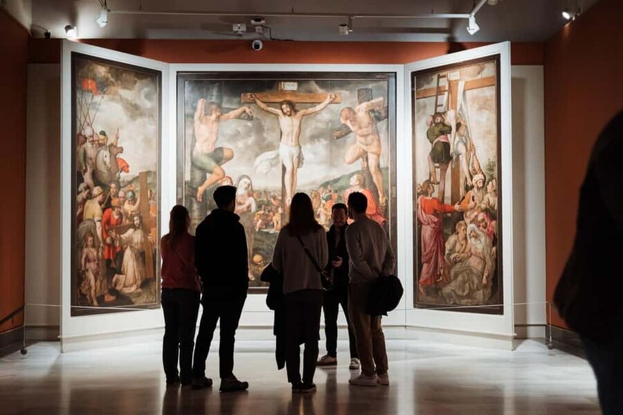 Seville: Museum of Fine Arts Guided Tour - A guided look at symbolism and storytelling