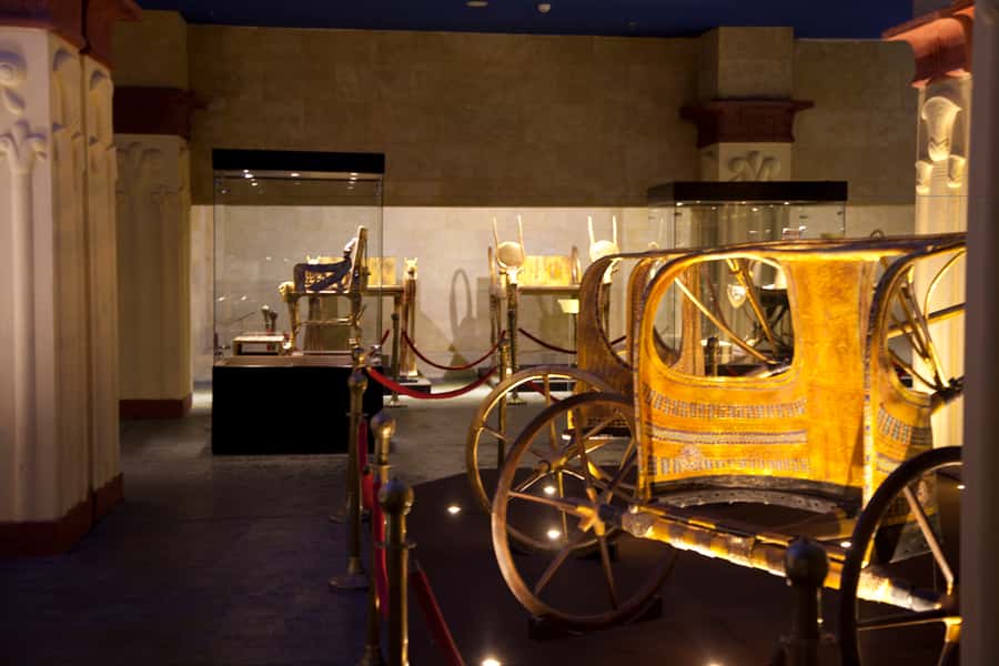 Sharm El Sheikh: King Tut Exhibition Audio Tour - The Gold Mask Is the Main Photo Stop