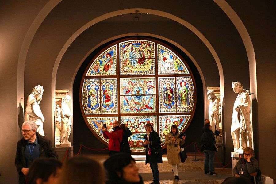 Siena Walking Tour with Cathedral and Crypt & Museum Option - Piazza del Campo and the Fonte Gaia