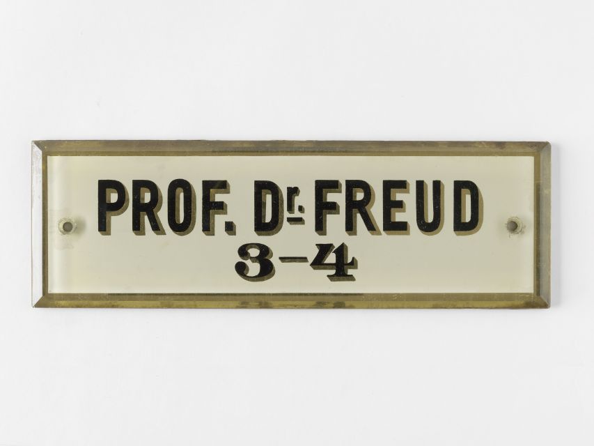 Sigmund Freud Museum Ticket - Contemporary art in Freud’s former office