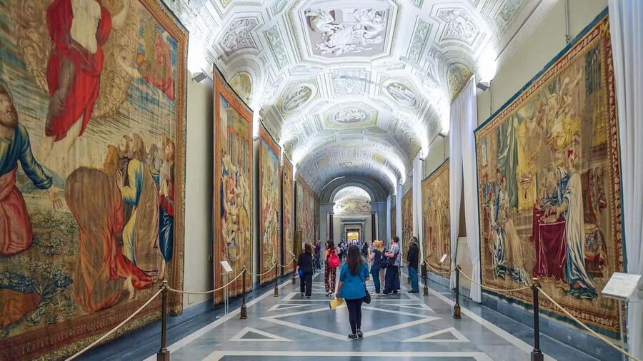 Skip-the-Line Entry Tickets Vatican Museums & Sistine Chapel - The Raphael Rooms and Renaissance painting