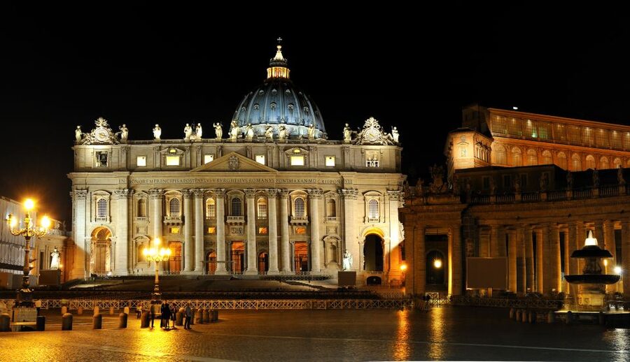 Skip the line Vatican Museum Sistine & St.Peter Private Tour - The Sistine Chapel and Michelangelo’s ceiling