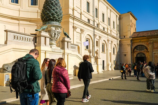 Skip the line: Vatican Museums, Sistine Chapel & St Peters Tour - Meeting near Via Mocenigo, 15