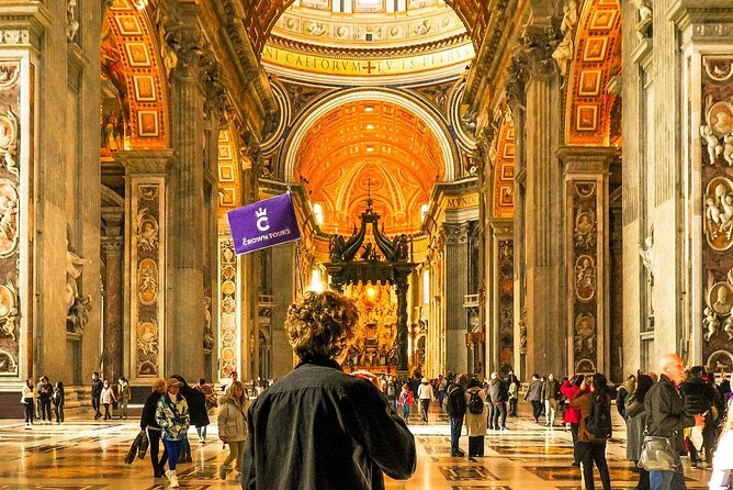 Skip the line: Vatican Museums, Sistine Chapel & St Peters Tour - The Sistine Chapel: the emotional center