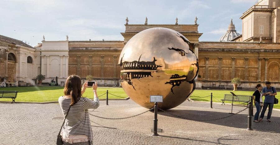Skip-The-Ticket-Line Vatican Museums & Sistine Chapel Entry - The Vatican Pinacoteca and papal painting