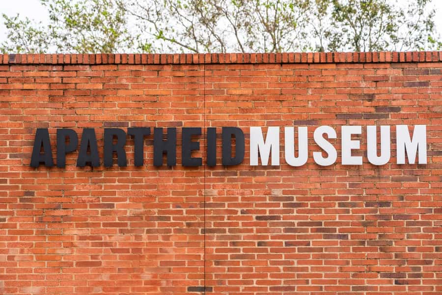 Soweto: Hop-On Hop-Off Bus, City Tour and Apartheid Museum - Key points to know before booking