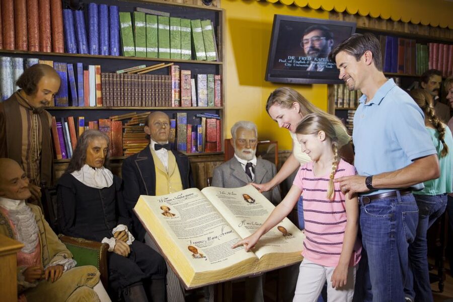St. Augustine: Potter's Wax Museum Ticket - Best Fit for Families, Photographers, and History Fans
