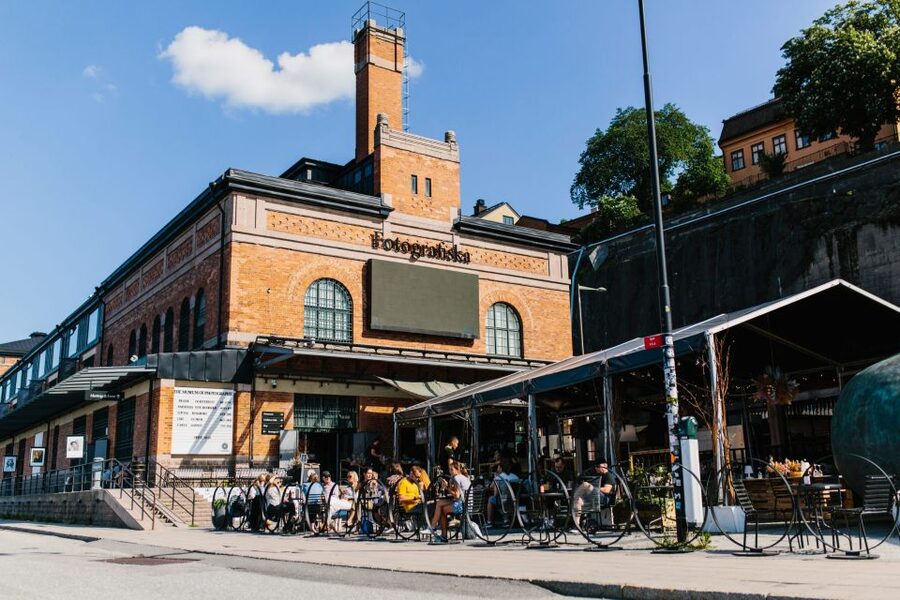 Stockholm: Fotografiska Museum Entrance Ticket - What the 2,500-square-meter museum feels like