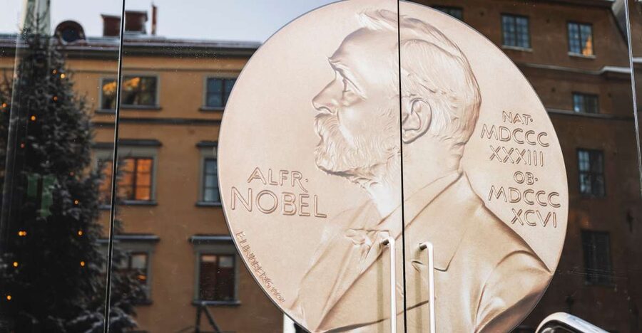 Stockholm: Nobel Prize Museum and Exhibition Entry Ticket - The shop has the best small souvenir