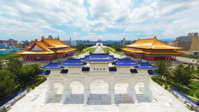 Taipei: Morning City Tour with National Palace Museum Entry - Chiang Kai-shek Memorial Hall and the changing guard